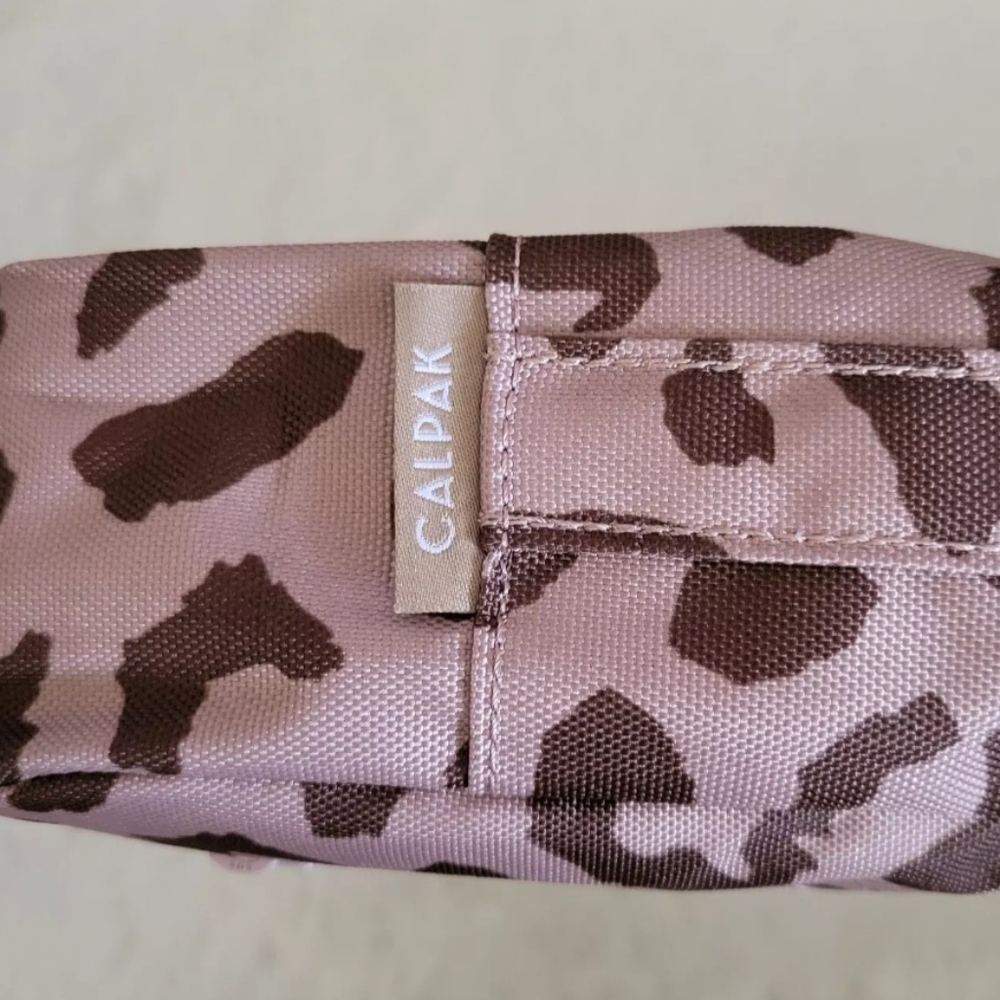 Calpak Leopard Packing Cubes - Picture 5 of 5